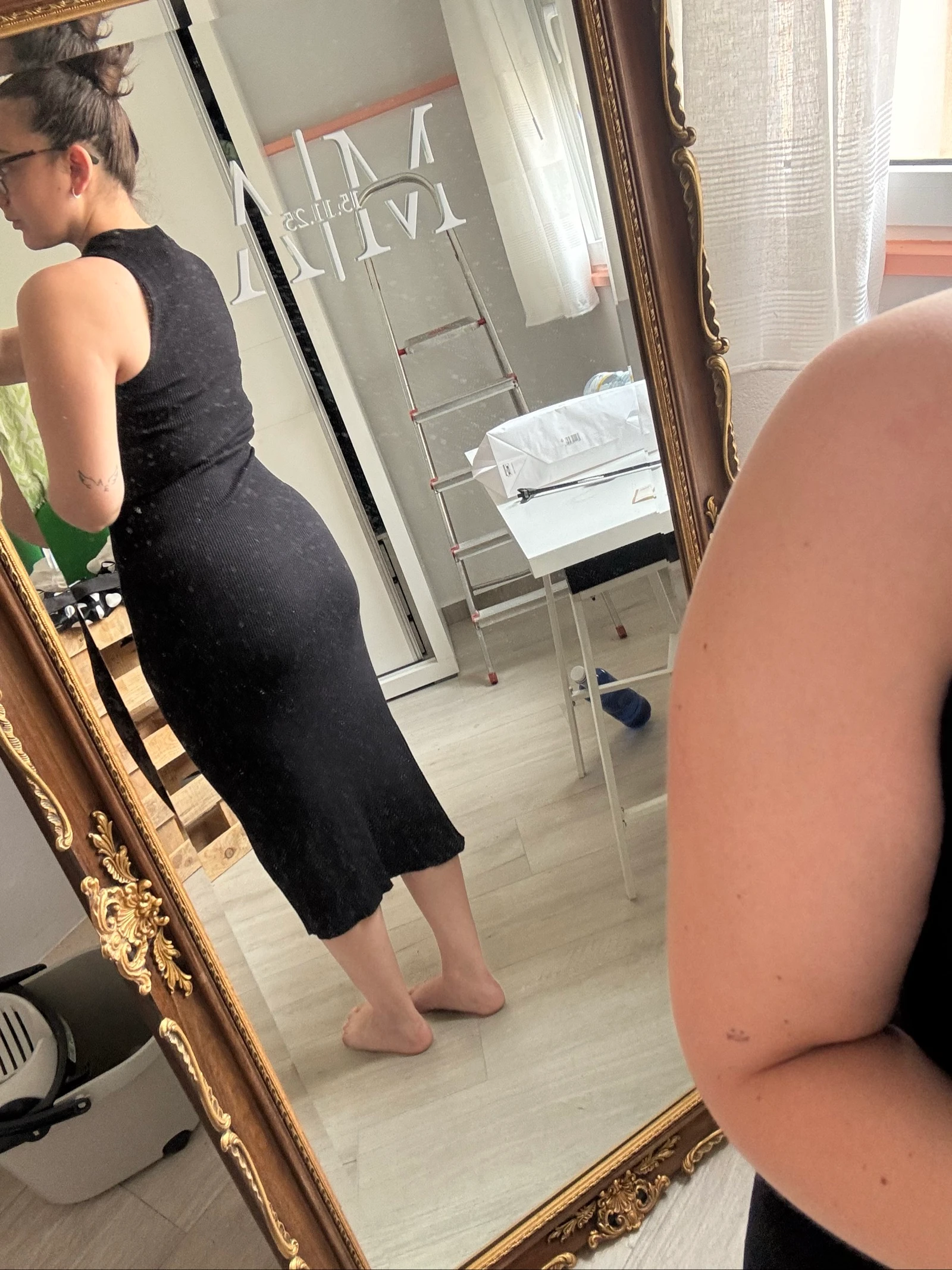 Long black dress – photo 4